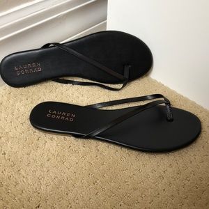 Lauren Conrad Black summer sandals NWOT